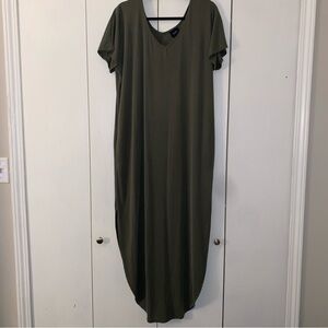 Daytrip Dark Green Maxi Dress